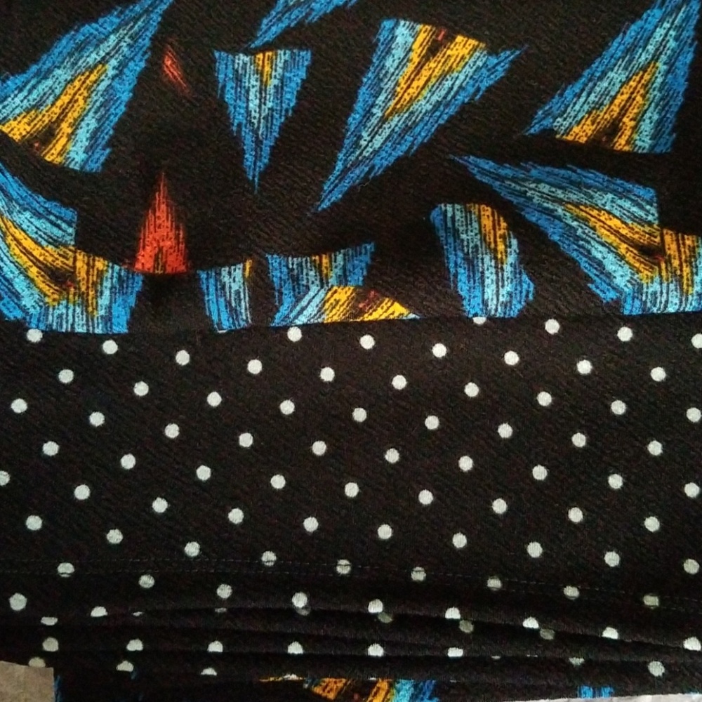 NWT LuLaRoe Cassie Skirt - Picture 2 of 3